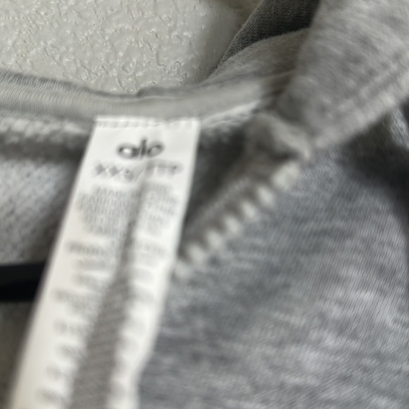 ALO yoga, gray zipper hoodie - Picture 5 of 8